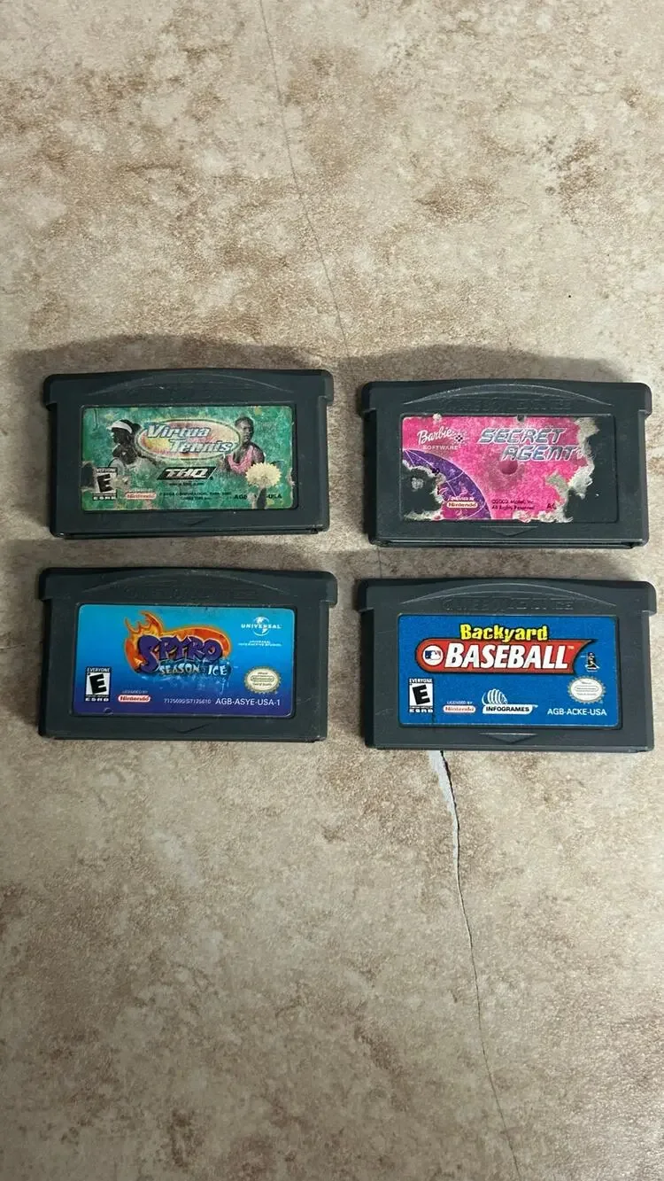 GB ADVANCE Lot (4) Spyro Barbie Baseball Tennis Authentic